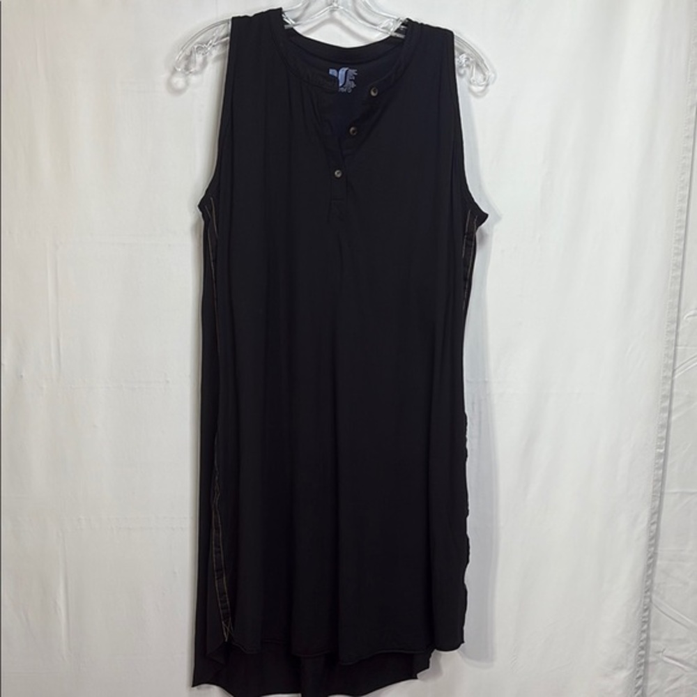 🥽 Shebird internal bra Black Sleeveless Midi knit shirtDress